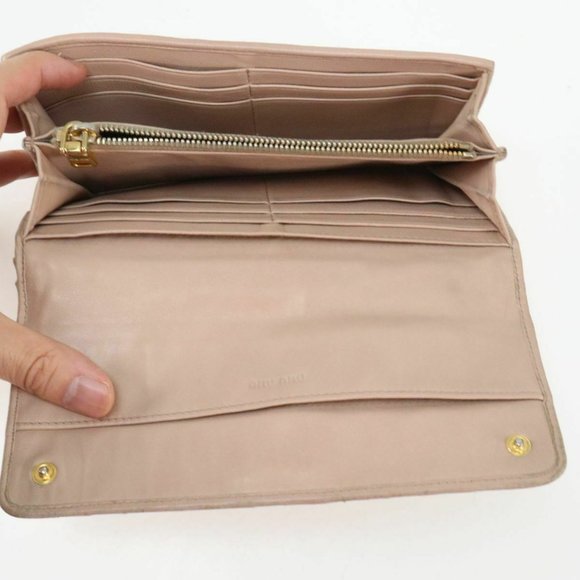 Miu Miu Wallet - Picture 8 of 13
